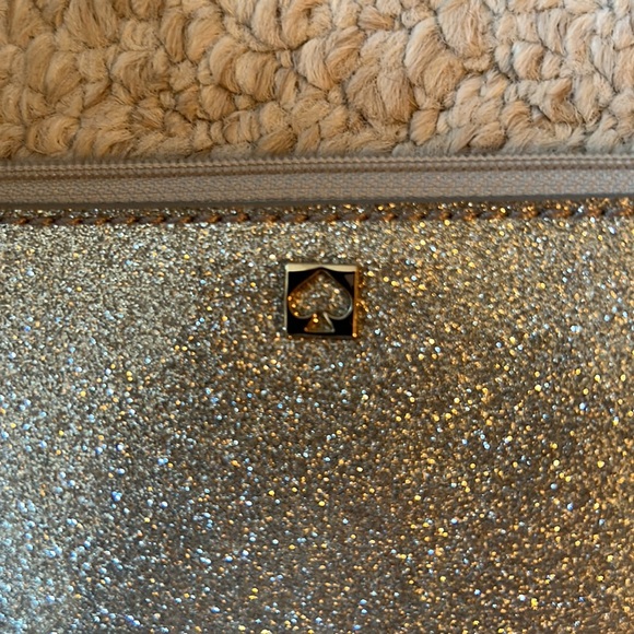 Kate Spade pouch - Picture 2 of 4